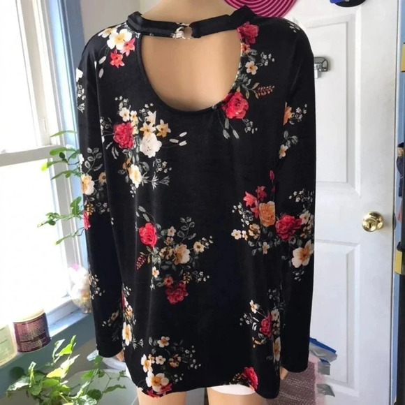 Velvet Floral prints Spring Summer women blouse Size M/L - Picture 2 of 5